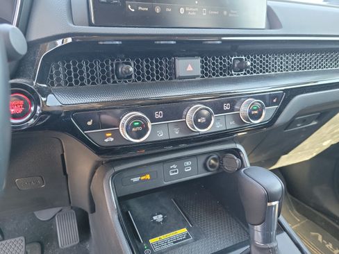 Used 2025 Honda CR-V EX-L image 18