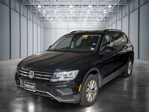 Used 2020 Volkswagen Tiguan S FWD image 1