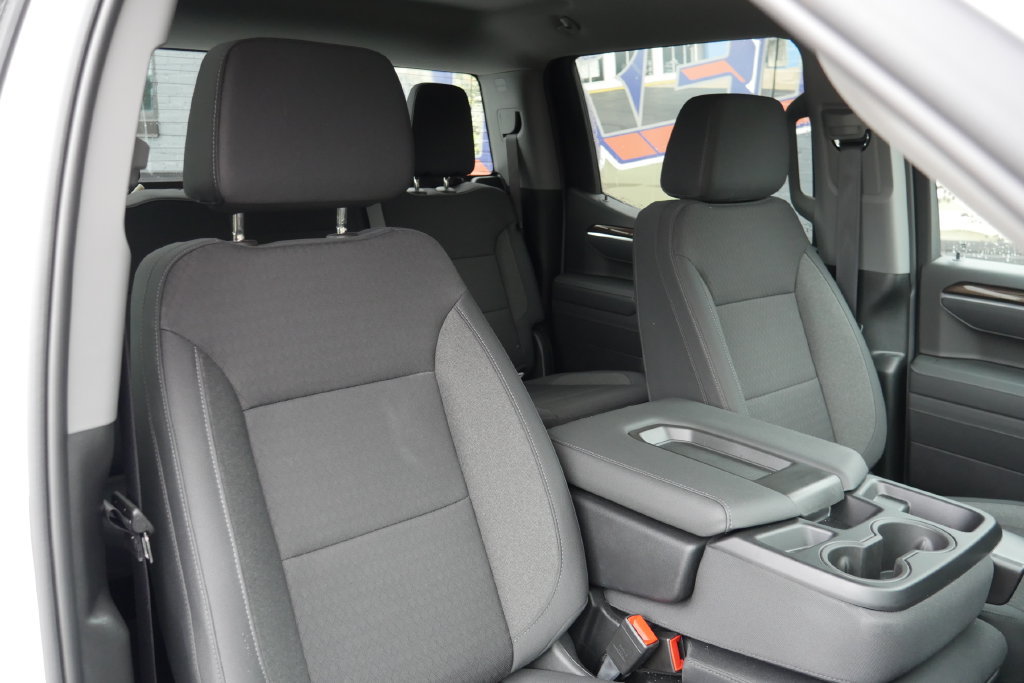New 2026 Chevrolet Silverado 1500 LT AWD/4WD image 13