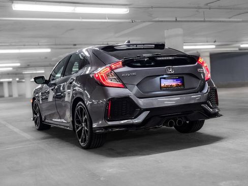 Used 2019 Honda Civic Sport Touring image 5