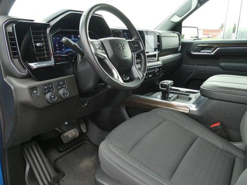Certified 2023 Chevrolet Silverado 1500 RST w/ Z71 Off-Road Package AWD/4WD image 23