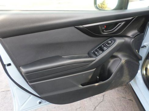 Used 2019 Subaru Crosstrek 2.0i image 20