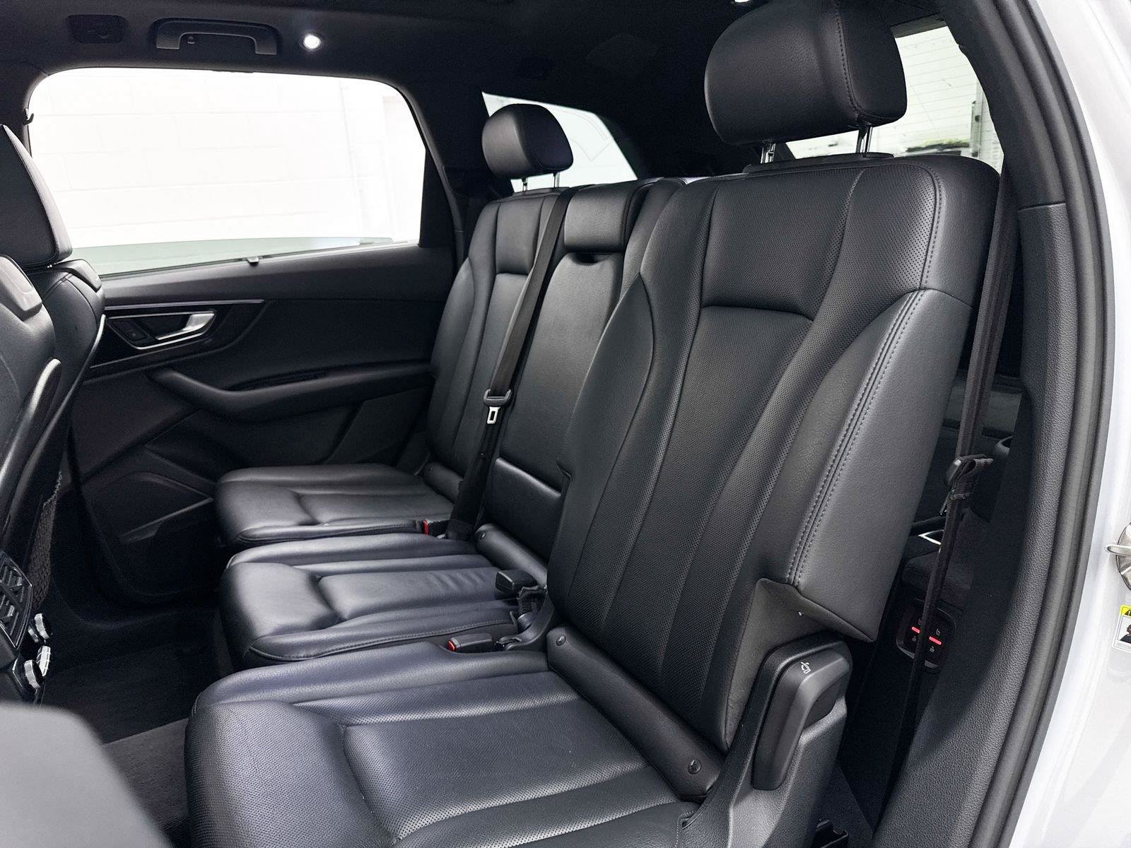 Used 2019 Audi Q7 3.0T Prestige w/ Prestige Package AWD/4WD image 27