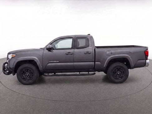 Used 2021 Toyota Tacoma SR5 RWD image 8