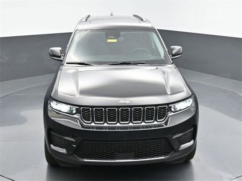 New 2024 Jeep Grand Cherokee Laredo X image 32