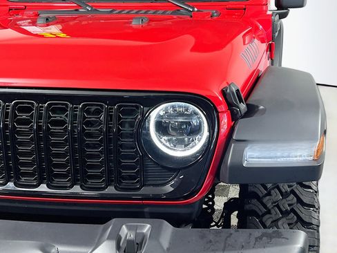 Used 2025 Jeep Wrangler Unlimited Sport S 4xe image 12