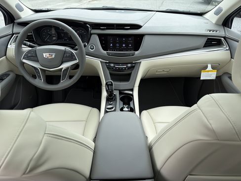 New 2026 Cadillac XT5 Premium Luxury image 27