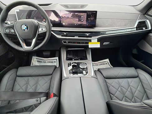 New 2026 BMW X5 xDrive50e w/ Climate Comfort Package AWD/4WD image 15