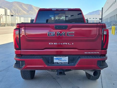 Used 2024 GMC Sierra 3500 Denali w/ Technology Package AWD/4WD image 5