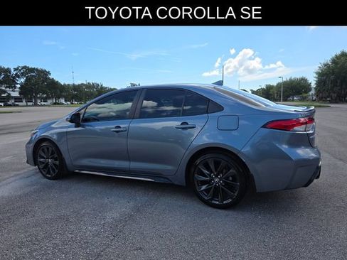 Used 2024 Toyota Corolla SE FWD image 5