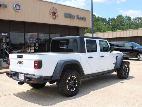 Certified 2026 Jeep Gladiator Rubicon AWD/4WD image 7