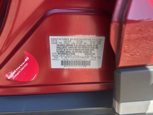 Used 2020 Nissan Kicks SR FWD image 33