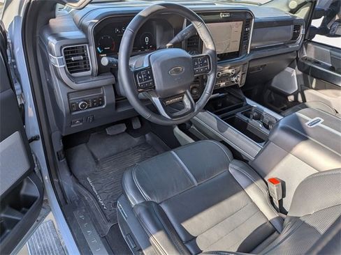 Used 2025 Ford F250 Platinum image 11