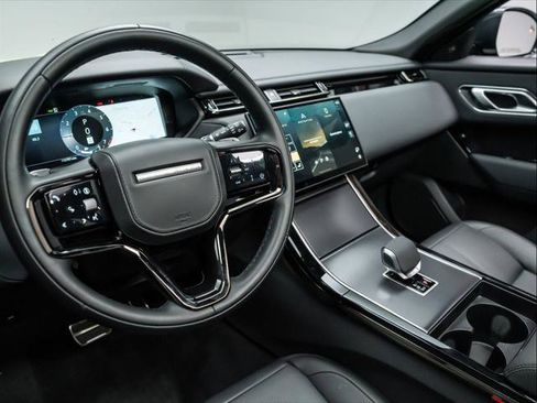 Used 2026 Land Rover Range Rover Velar Dynamic SE AWD/4WD image 15