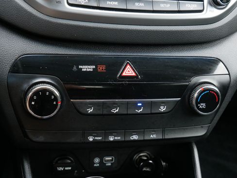 Used 2017 Hyundai Tucson SE FWD image 23