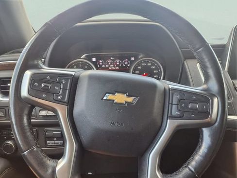 Used 2021 Chevrolet Tahoe Premier w/ Premium Package AWD/4WD image 12