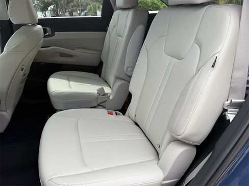 New 2026 Kia Sorento EX w/ EX Premium Package image 19