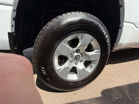 Used 2020 RAM 1500 Big Horn AWD/4WD image 87