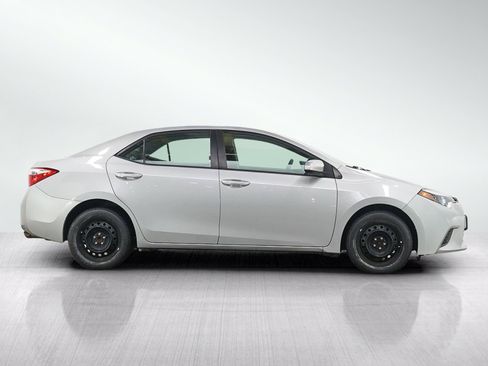 Used 2015 Toyota Corolla LE FWD image 6