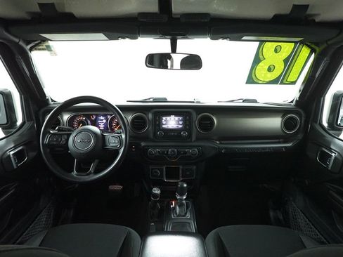 Used 2018 Jeep Wrangler Unlimited Sport image 7