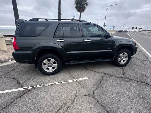 Used 2008 Toyota 4Runner Sport image 7
