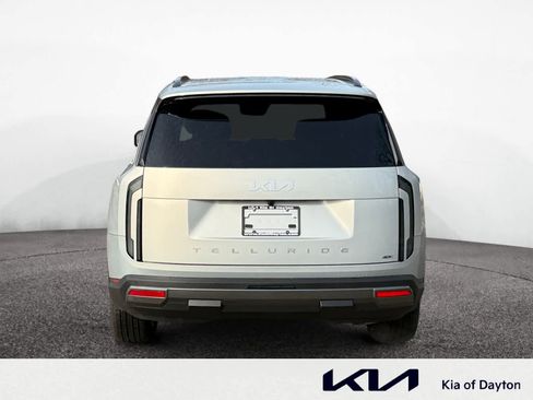 New 2027 Kia Telluride S image 4