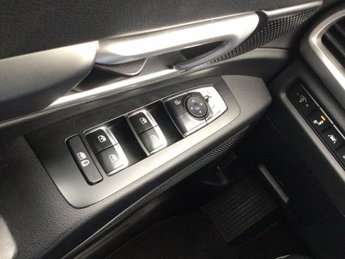 Used 2020 Kia Telluride S AWD/4WD image 41