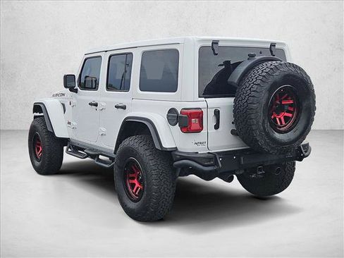 Used 2024 Jeep Wrangler Unlimited Rubicon AWD/4WD image 7