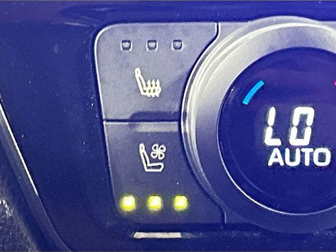 Used 2024 Toyota Grand Highlander AWD image 18