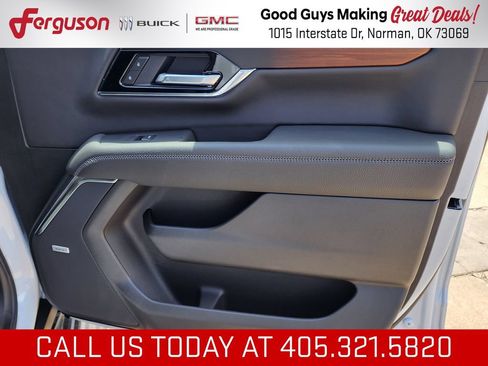 New 2026 GMC Yukon XL Denali w/ Denali Reserve Package AWD/4WD image 45