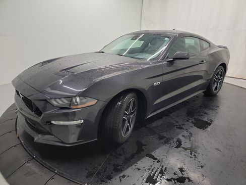 Used 2022 Ford Mustang GT Premium image 3