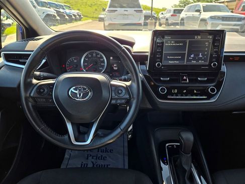 Used 2021 Toyota Corolla SE FWD image 17