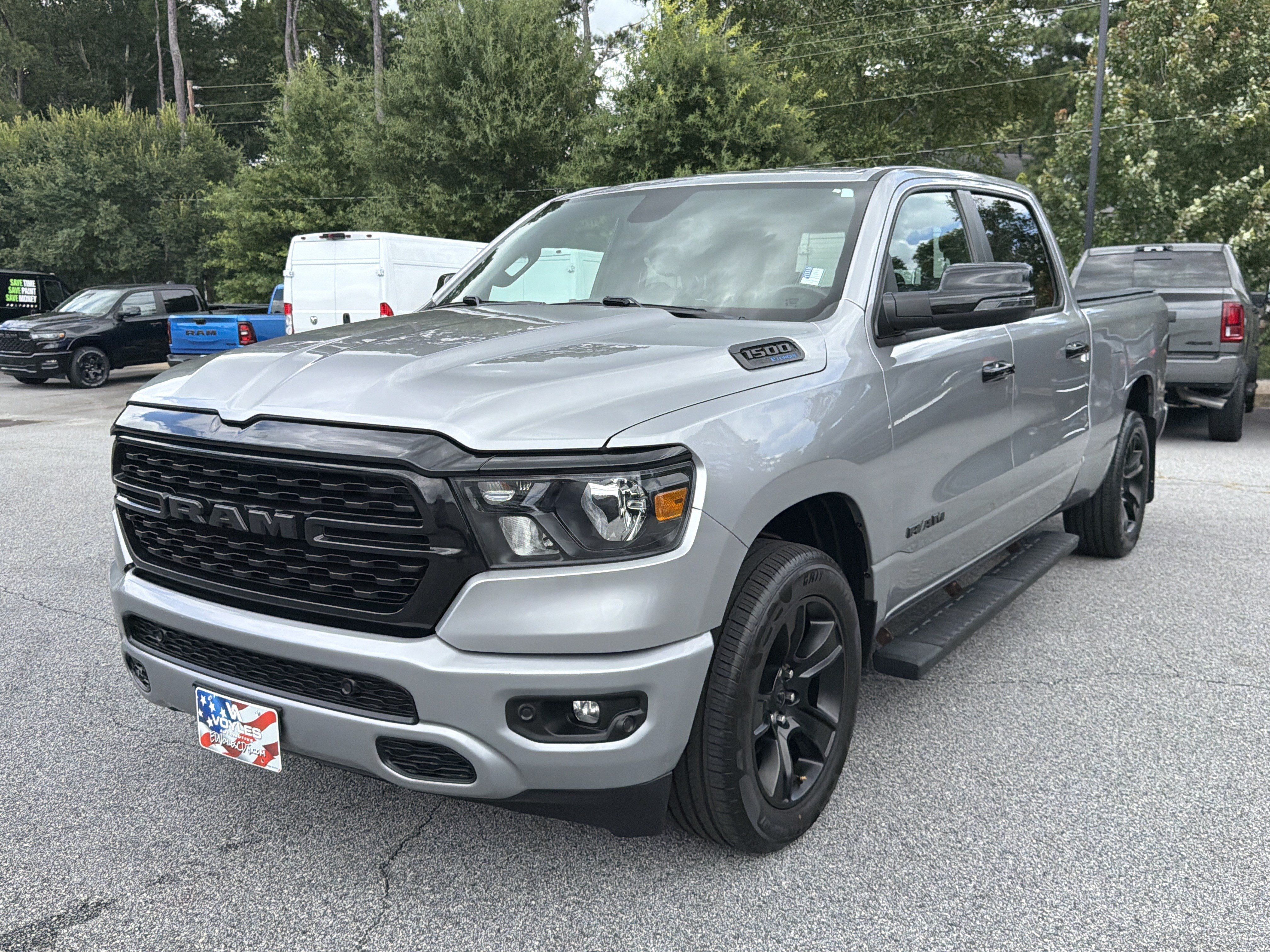 Used 2023 RAM 1500 Big Horn AWD/4WD image 3