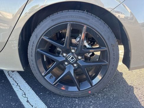 Used 2026 Honda Civic Sport image 4