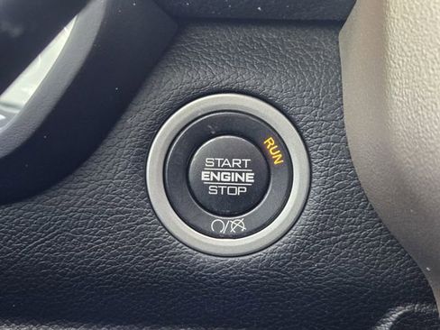 Certified 2022 RAM 2500 Laramie image 23