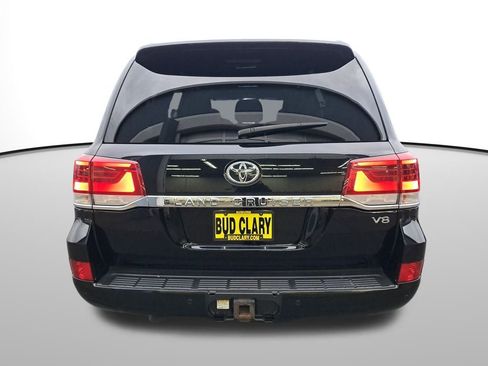 Used 2019 Toyota Land Cruiser w/ Carpet Mat Package image 5
