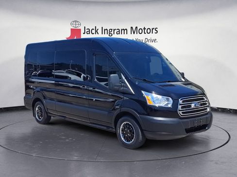 Used 2019 Ford Transit 350 XLT RWD image 7