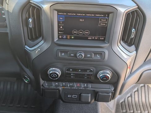 Used 2025 GMC Sierra 1500 Pro w/ Pro Value Package image 7