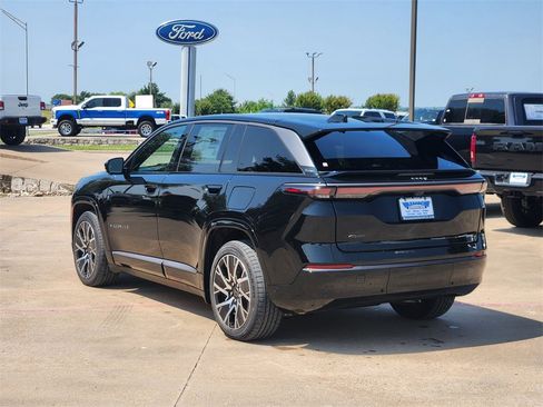 New 2025 Jeep Wagoneer S Limited image 3