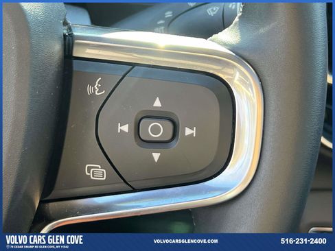 Used 2026 Volvo XC40 B5 Ultra w/ Climate Package image 22