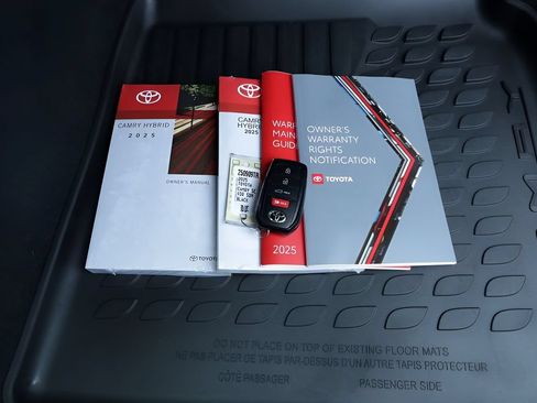 Certified 2025 Toyota Camry SE w/ Convenience Package AWD/4WD image 41