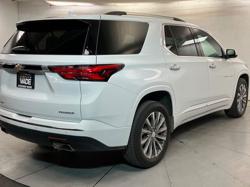 Used 2023 Chevrolet Traverse Premier AWD/4WD image 5