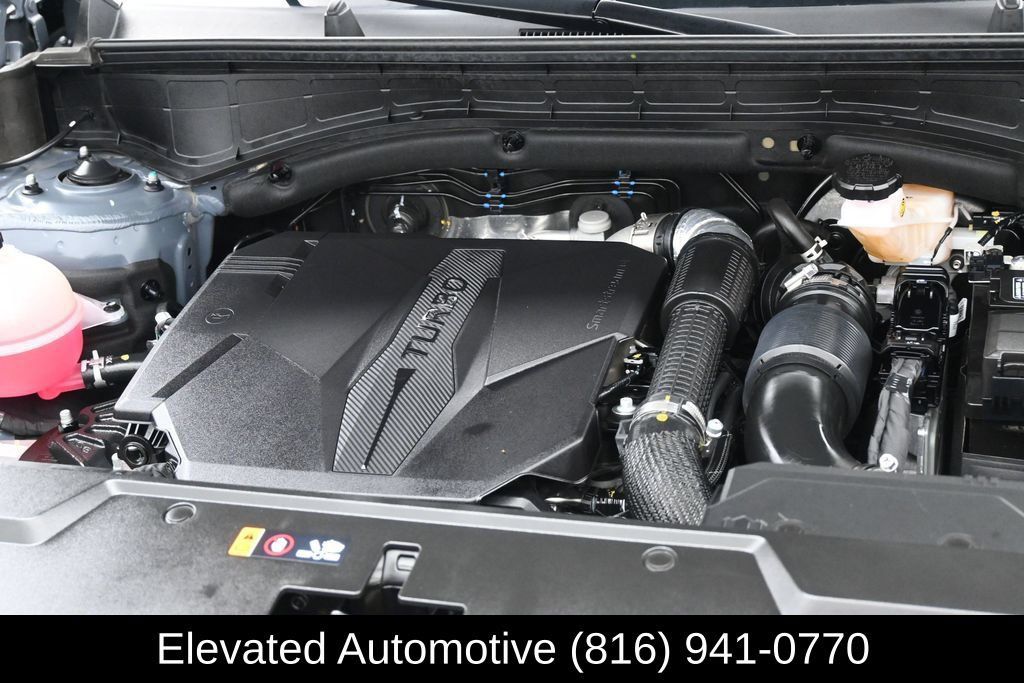 Used 2025 Hyundai Santa Fe Calligraphy AWD/4WD image 29