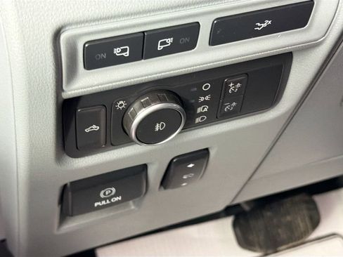 Used 2022 Ford F150 XLT w/ Equipment Group 302A High image 10