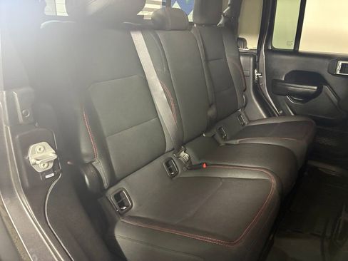 Used 2020 Jeep Gladiator Rubicon w/ LED Lighting Group image 27