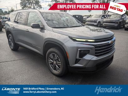 New 2026 Chevrolet Traverse LT w/ Driver Confidence Package