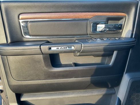 Used 2018 RAM 2500 Laramie w/ Convenience Group image 22