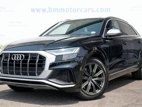 Used 2022 Audi SQ8 Prestige w/ Prestige Package image 2