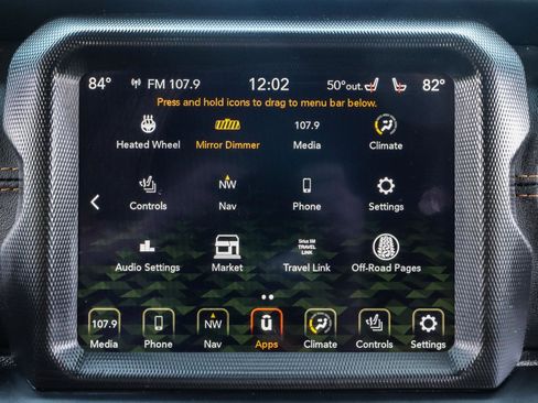 Used 2022 Jeep Wrangler Unlimited Sahara image 12