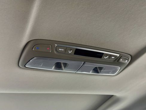 Used 2025 Kia Telluride S FWD image 31